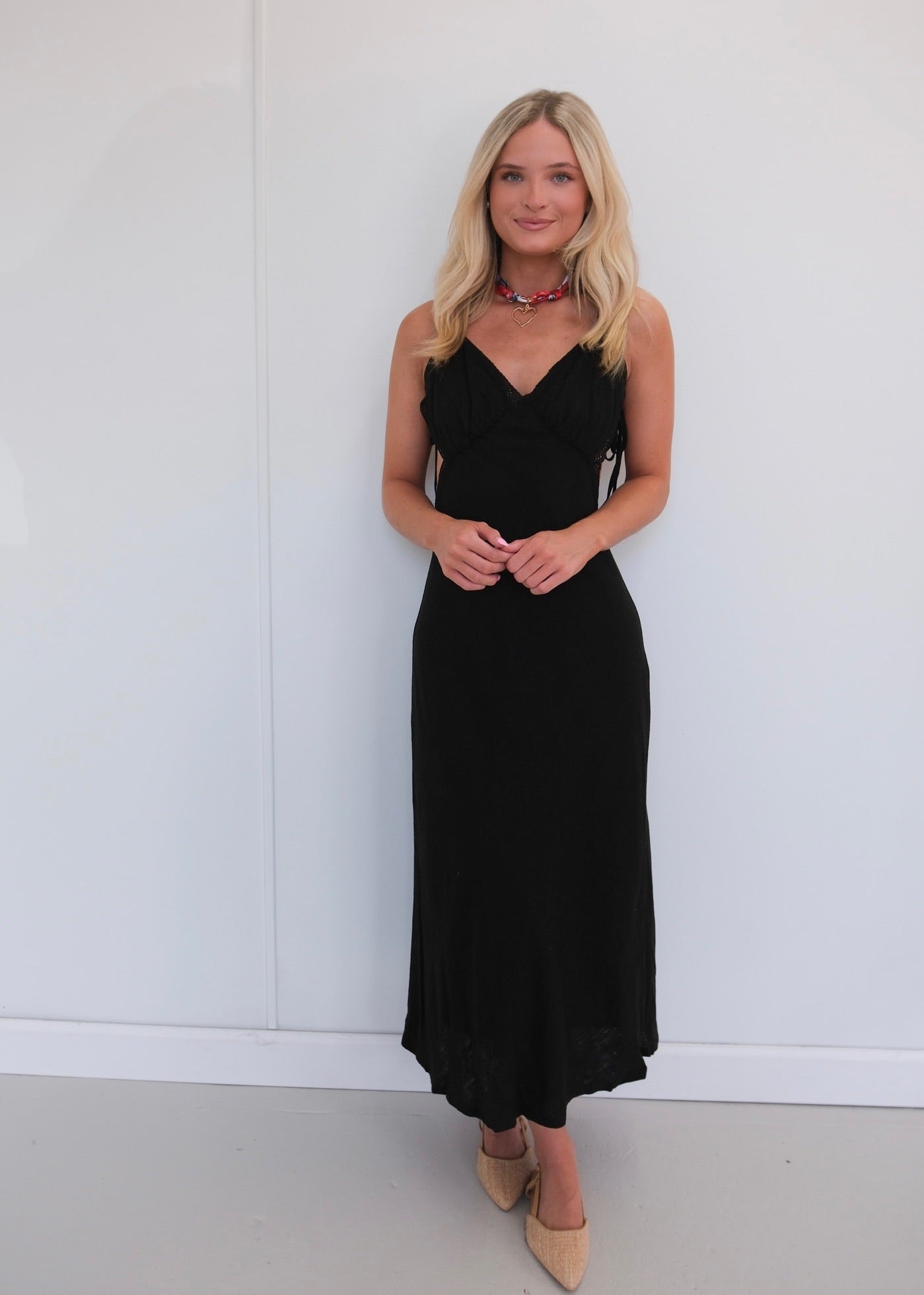 Iris Midi Dress - Black