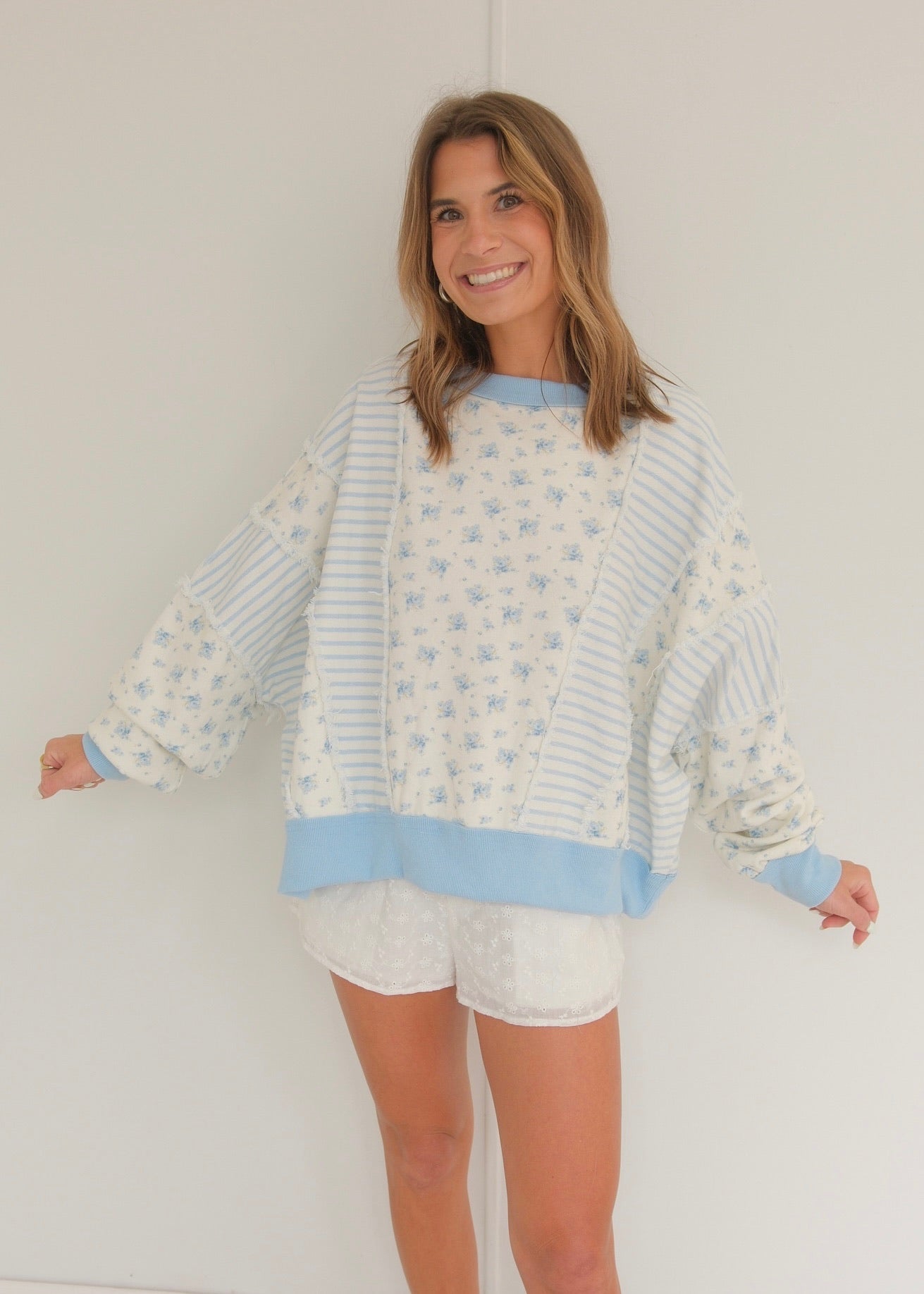 Darling Floral Pullover