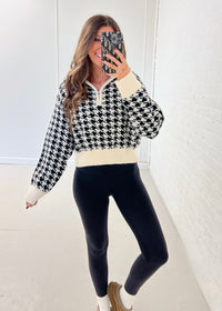 Houndstooth Half Zip - Black