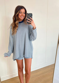 Comfy Striped Oversized Top - Blue